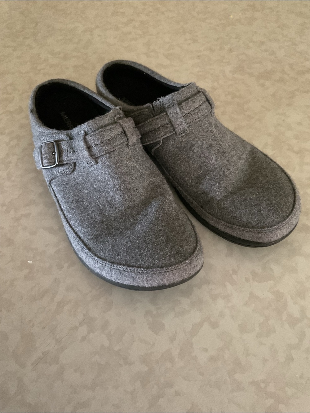 Merrell Women's Gray Felt Slip-On Clog with Buckle